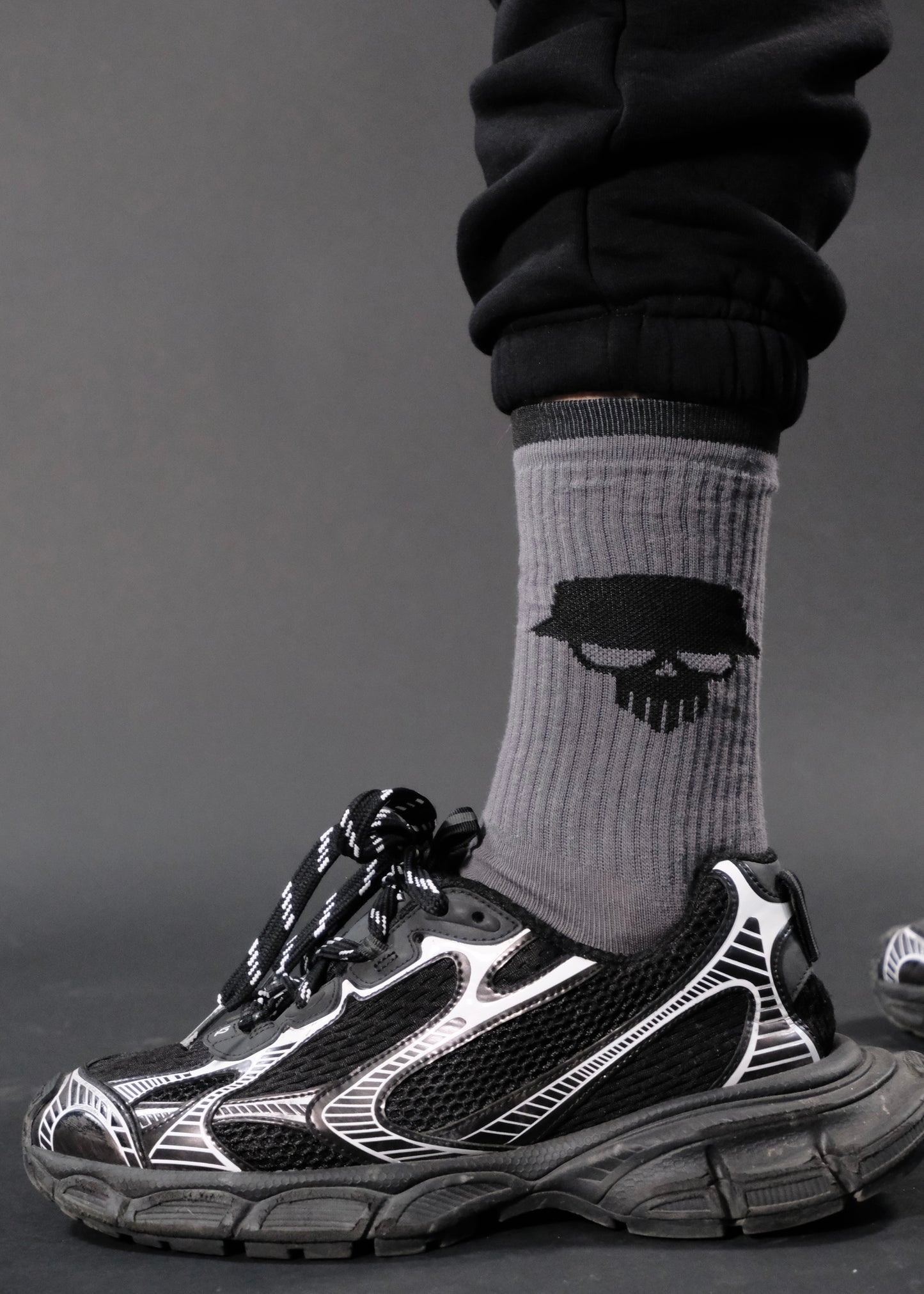 “SOCKS” GREY MURDA LOGO