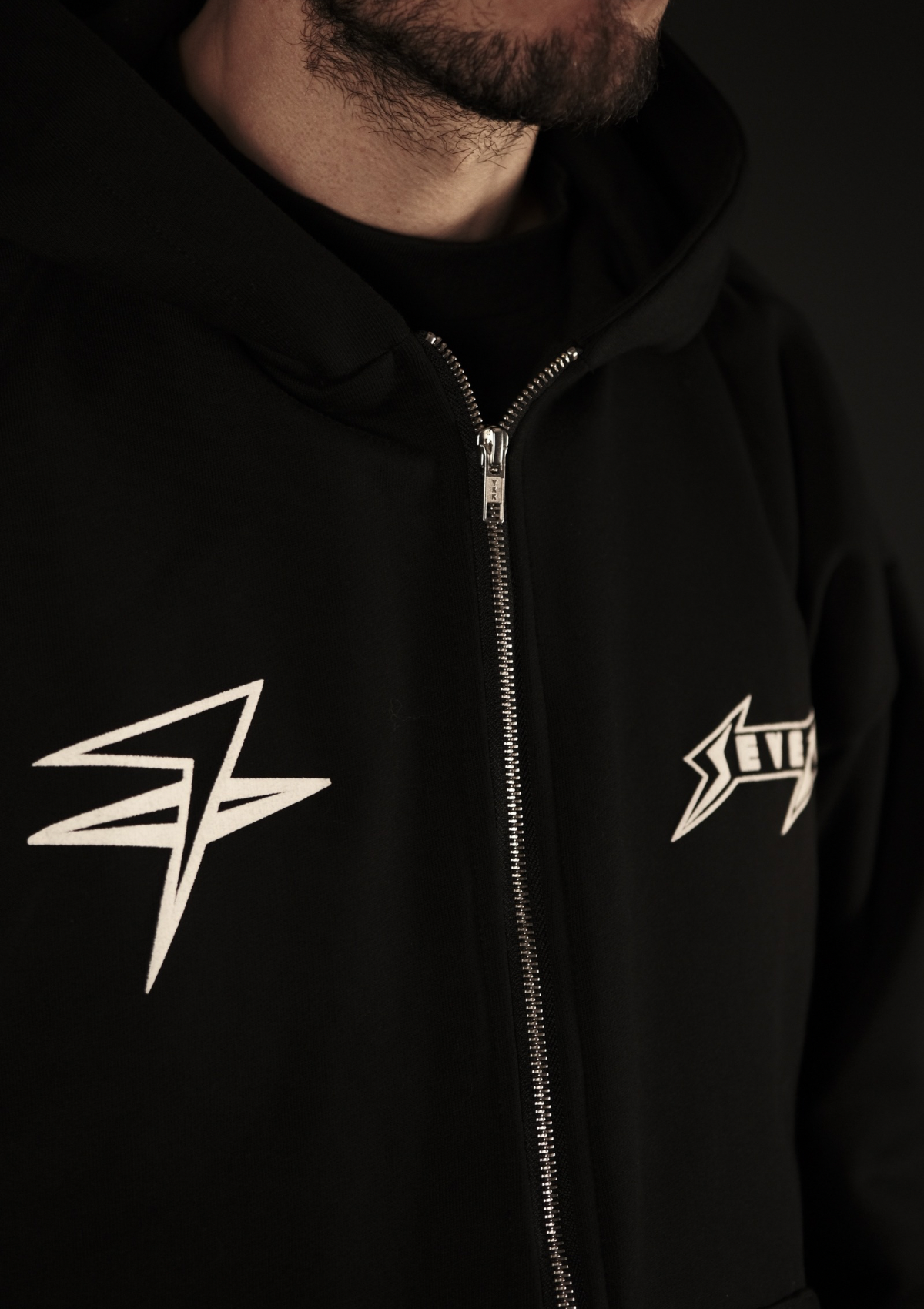 Murda Boyz | Цип и бранд детайл на Holy Blood Hoodie with Zipper