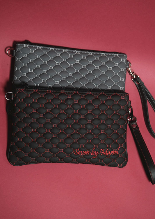 Черна streetwear чантичка Rage Pack с червен шев и бродерия и сива streetwear чантичка Rage Pack с бял шев и бродерия от Мърда Бойз