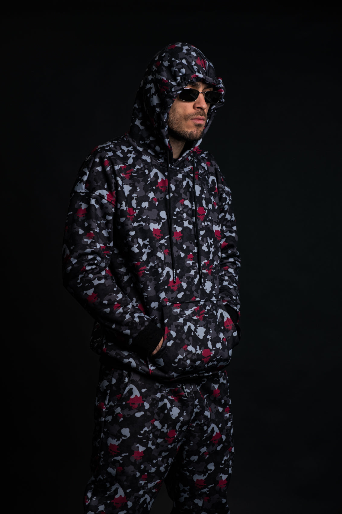 Мъжки камуфлажен комплект Black Ops SET – страничен изглед от Murda Boyz