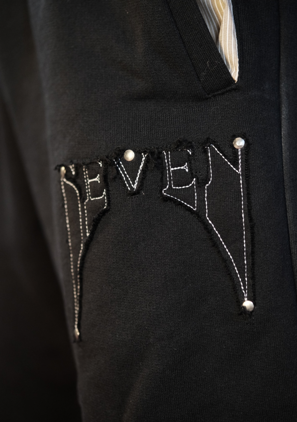 Seven by Marsel брандинг върху комплекта Lust SET
